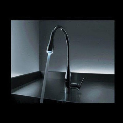 KWC EVE KEUKENMENGKRAAN MET UITTREKBARE PERLATOR SPRONG 225MM + LED-TECHNOLOGIE CHR.
