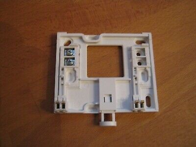 BUDERUS O MUURPLAAT VOOR R310