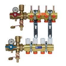 GIACOMINI VOORGEMONTEERDE KOLLEKTOR VOOR VLOERVERWARMING 3 KR