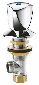 DELABIE KRAAN OP BLAD  1/2