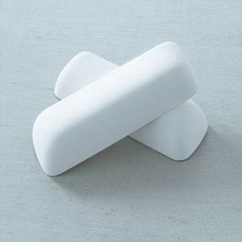 [B 57-0210 ] B57-0210 - BETTE HOOFD-VOET KUSSEN WIT  PER PAAR