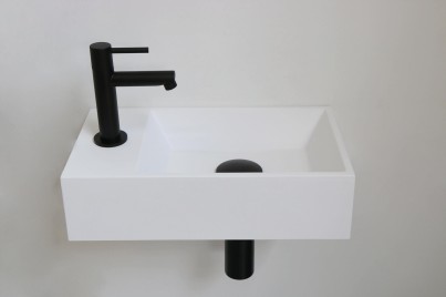 [1805137] 1805137 - INK VERSUS MAT WIT FONTEIN/MAT ZWART KRAAN+ SYPHON + OPEN PLUG 36 X 18 X 9CM - KR.GAT RECHTS