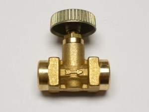 [07 324] NULL - GAS NAALDGASKRAAN 3/8F X 3/8F